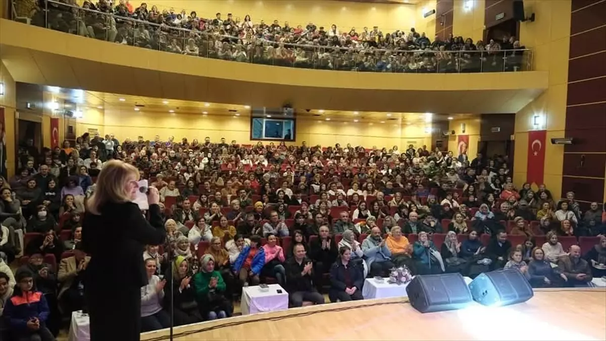 Kırklareli'nde Vali Turan'dan Belediye Başkanı Talay'a Ziyaret ve Arabesk Konseri