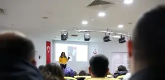 Tokat'ta Fermuar Sistemi ile Ambulanslara Yol Verme Eğitimi