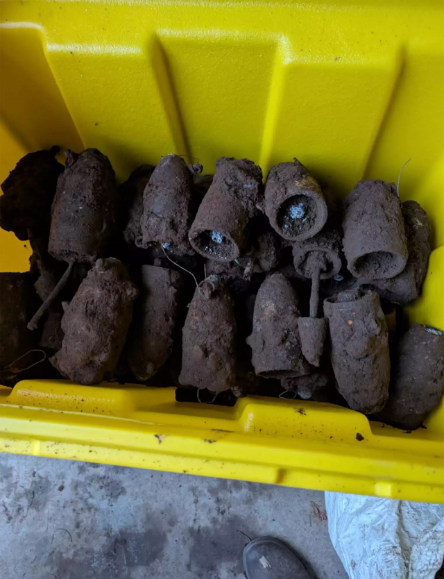 176 bombs found in the children's park