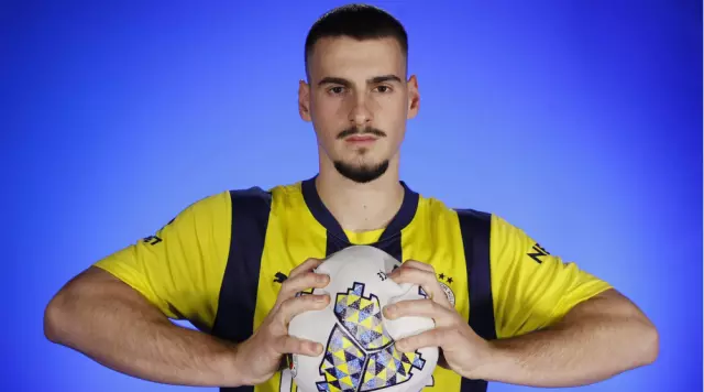 Fenerbahçe has loaned its new transfer Ognjen Mimovic to Zenit