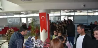 Gaziantep Şehir Tiyatrosunun 'Uçtu Uçtu Hezarfen' oyunu Şırnak'ta sahnelendi