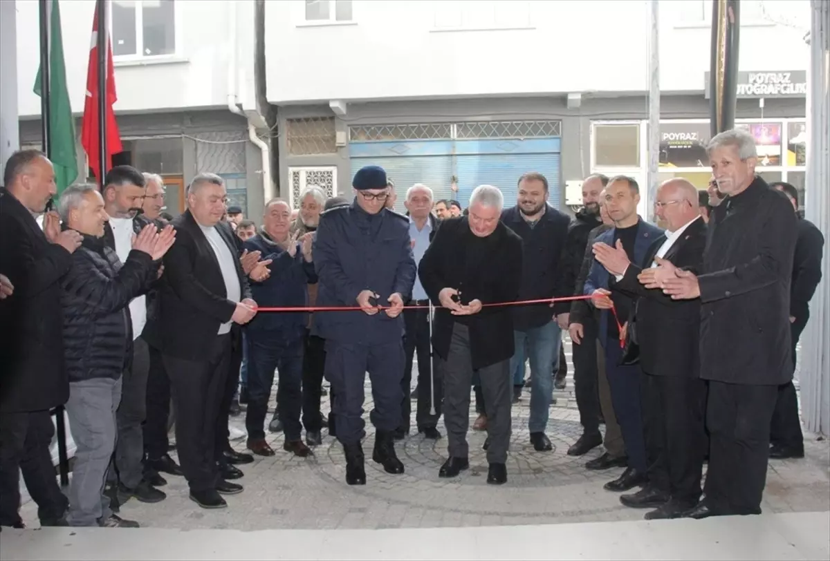 Güce'de Muhtarlar için İrtibat Bürosu Açıldı