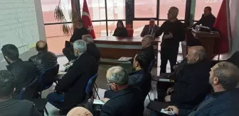 Malatya'da Kayısı Üretimi İçin Eğitim Toplantısı Düzenlendi