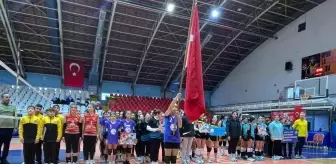 2024-2025 Eğitim Yılı Okul Sporları Voleybol Müsabakaları Manisa'da Başladı