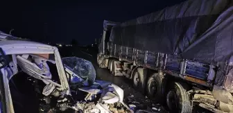 Mardin'de Tır ile Ticari Araç Çarpıştı: 1 Ölü