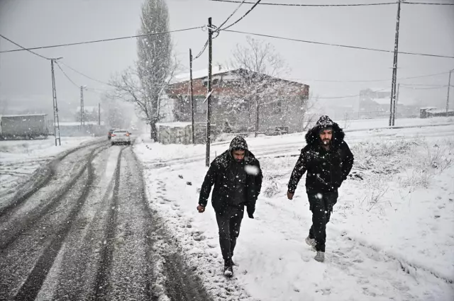 Visibility decreased at Sabiha Gökçen; flight traffic was disrupted