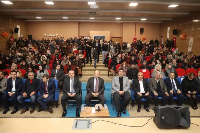 Şanlıurfa Büyükşehir Belediyesi'nden 'Bereket Kart' projesi: Hedef 25 bin aile Şanlıurfa Büyükşehir Belediyesi'nden 'Bereket Kart' projesi: Hedef 25 bin aile