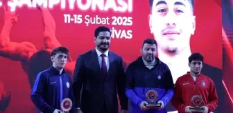 Sivas'ta 23 Yaş Altı Türkiye Güreş Şampiyonası Tamamlandı