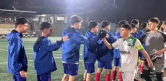 Kocaeli U17 Maçında Kontrol Kaybedildi, Kavga Çıktı