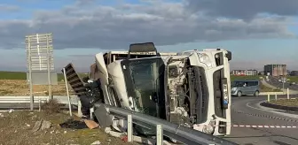 Muratlı'da Buzdolabı Yangını, Çöp Kamyonu Devrildi ve Ruhsatsız Silah Ele Geçirildi