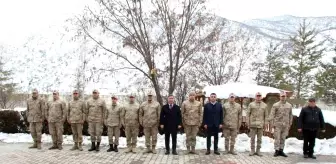 Erzincan Valisi Jandarma Karakolunu Ziyaret Etti