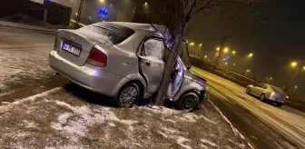 Erzurum'da Kar Yağışı Etkisiyle Kaza: 1 Yaralı