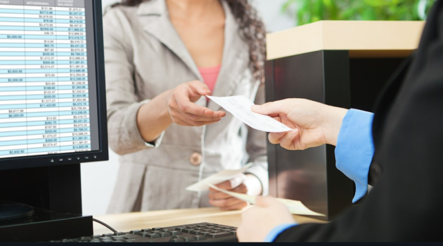 Faizsiz kredi nedir, nasıl alınır? Hangi bankalar 0 faizli kredi veriyor?