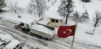 Halkapınar Belediyesi Yoğun Kar Temizleme Çalışması Yürüttü