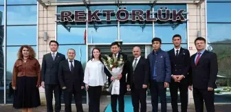 Kazakistan Başkonsolosu Düzce Üniversitesi'ni Ziyaret Etti