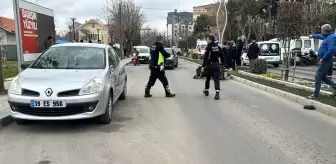 Kırklareli'nde Otomobil ile Motosiklet Çarpıştı: Kurye Yaralı