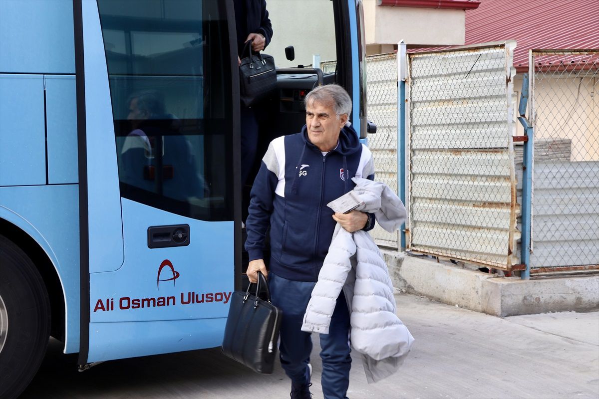 Trabzonspor, Beşiktaş Maçı İçin İstanbul'da