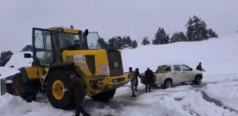 Kahramanmaraş'ta Kar Yağışı Nedeniyle Kırsal Mahallelere Ulaşım Kapandı