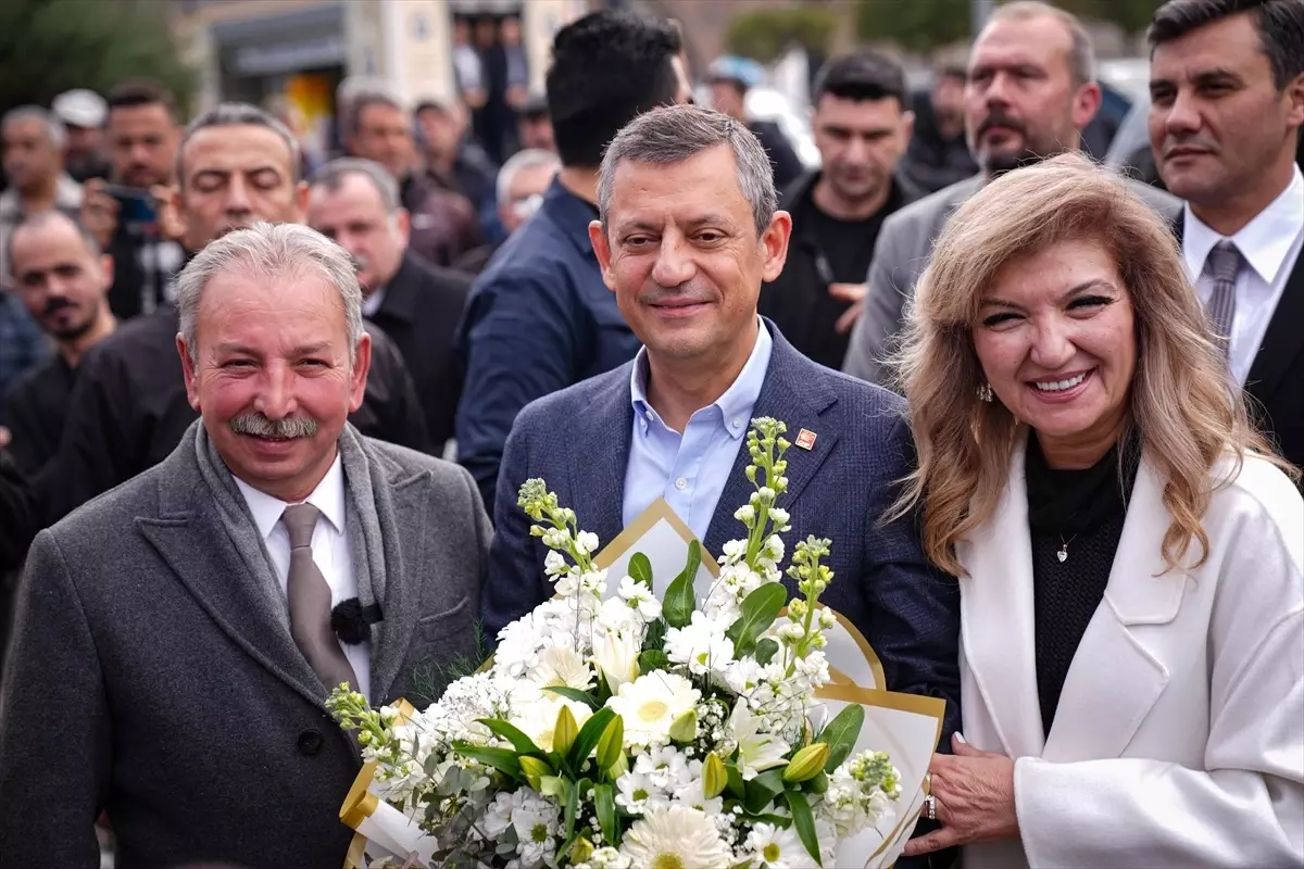 CHP Genel Başkanı Özgür Özel'in Salihli Ziyareti