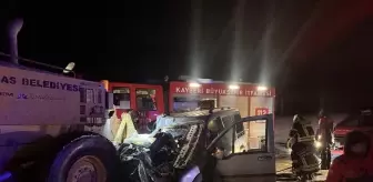 Kayseri'de Trafik Kazası: 2 Kişi Ağır Yaralandı