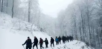 Tavşanlı'da Karla Kaplı Doğa Yürüyüşü Etkinliği