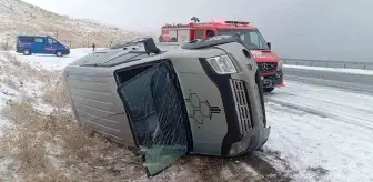 Van'da Trafik Kazası: 3 Yaralı