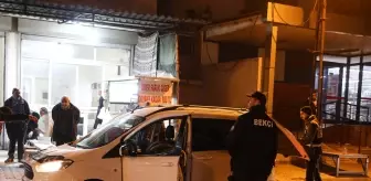 Adana'da Polis Huzur ve Güven Uygulaması Düzenledi