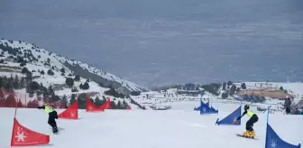 Erzincan'da Snowboard Yarışları Tamamlandı