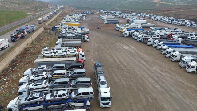 The truck congestion in Cilvegözü continues after the end of the war