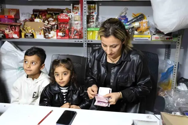 Benefactor from Adana Paid Off 40,000 Lira of Grocery Debts Before Ramadan