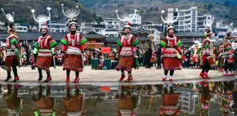 Miao Halkı'ndan Gannangxiang Festivali Kutlamaları