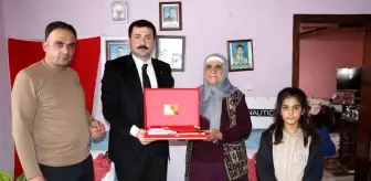 Kaymakam Karali şehit ailesini ziyaret etti