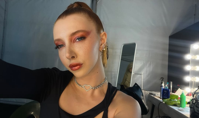 Mina Solak kimdir? Manifest grubu üyesi Mina Solak kaç yaşında, nereli?