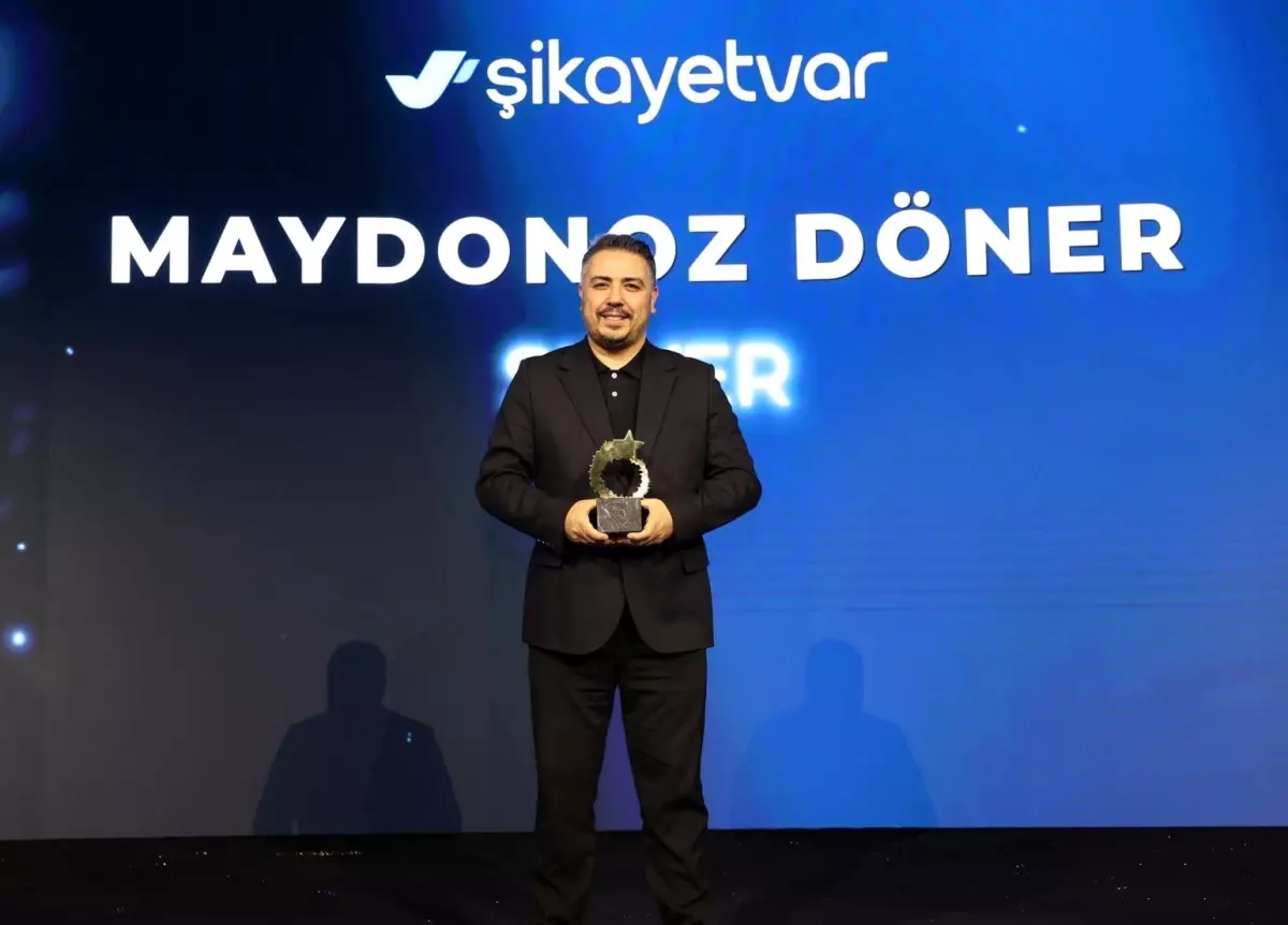 Maydonoz Döner, A.C.E Awards 2025'te Müşteri Memnuniyeti Ödülünü Kazandı