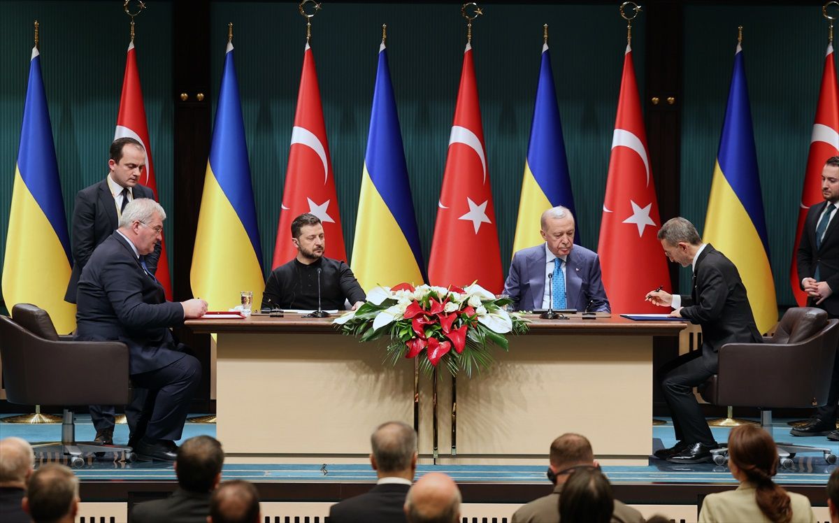 Ukrayna Devlet Başkanı Zelenskiy: 'Türkiye, Ukrayna'nın toprak bütünlüğü ve egemenliği konularında çok ilkeli bir tutum sergiledi'