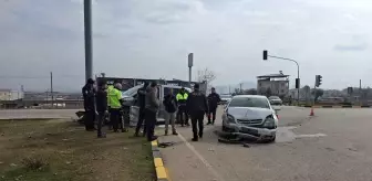 Gaziantep'te Trafik Kazası: 2 Yaralı