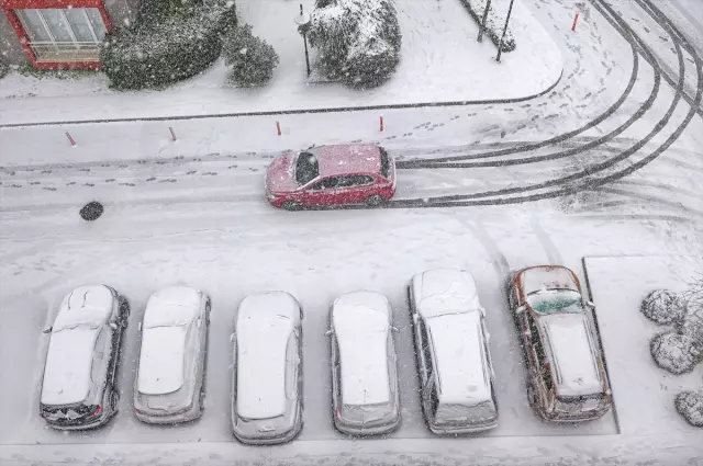 Snow alert issued! While students in Istanbul are expecting a holiday, an announcement came from the governor