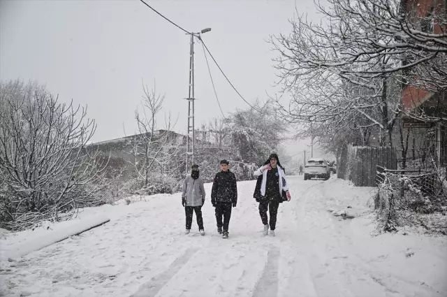 Snow alert issued! While students in Istanbul are expecting a holiday, a statement came from the governor