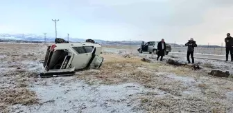 Bitlis'te Şarampole Yuvarlanan Araçta 5 Kişi Yaralandı