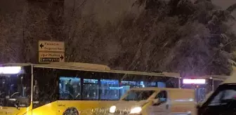 İstanbul'da Kar Yağışı Ulaşımı Olumsuz Etkiledi