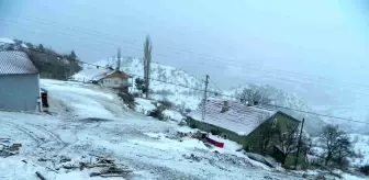 Ardahan'ın Posof İlçesinde Kar Yağışı Başladı