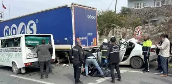 Hatay'da Tırla Çarpışan Fiat Otomobilin Sürücüsü Hayatını Kaybetti