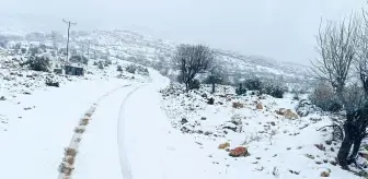 Adıyaman'da Kar Yağışı Nedeniyle 45 Köye Ulaşım Sağlanamıyor