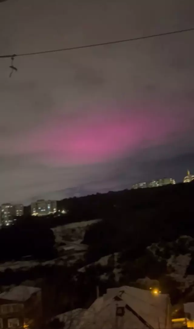 The mystery of the pink clouds seen in Istanbul has been solved