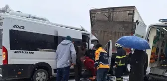 Zonguldak'ta Zincirleme Trafik Kazası: 1 Yaralı