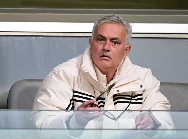 After Galatasaray deleted its posts, Mourinho's words became the agenda: We deserve to eat döner