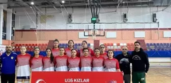 Dersim Akademi Spor Kız Basketbol Takımı Bölge Şampiyonu