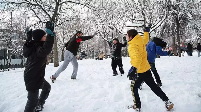 It seems like the snow captivity in Istanbul will not end! The latest statement will make students smile