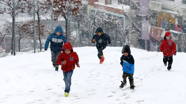 It seems like the snow captivity in Istanbul will not end! The latest statement will make students smile