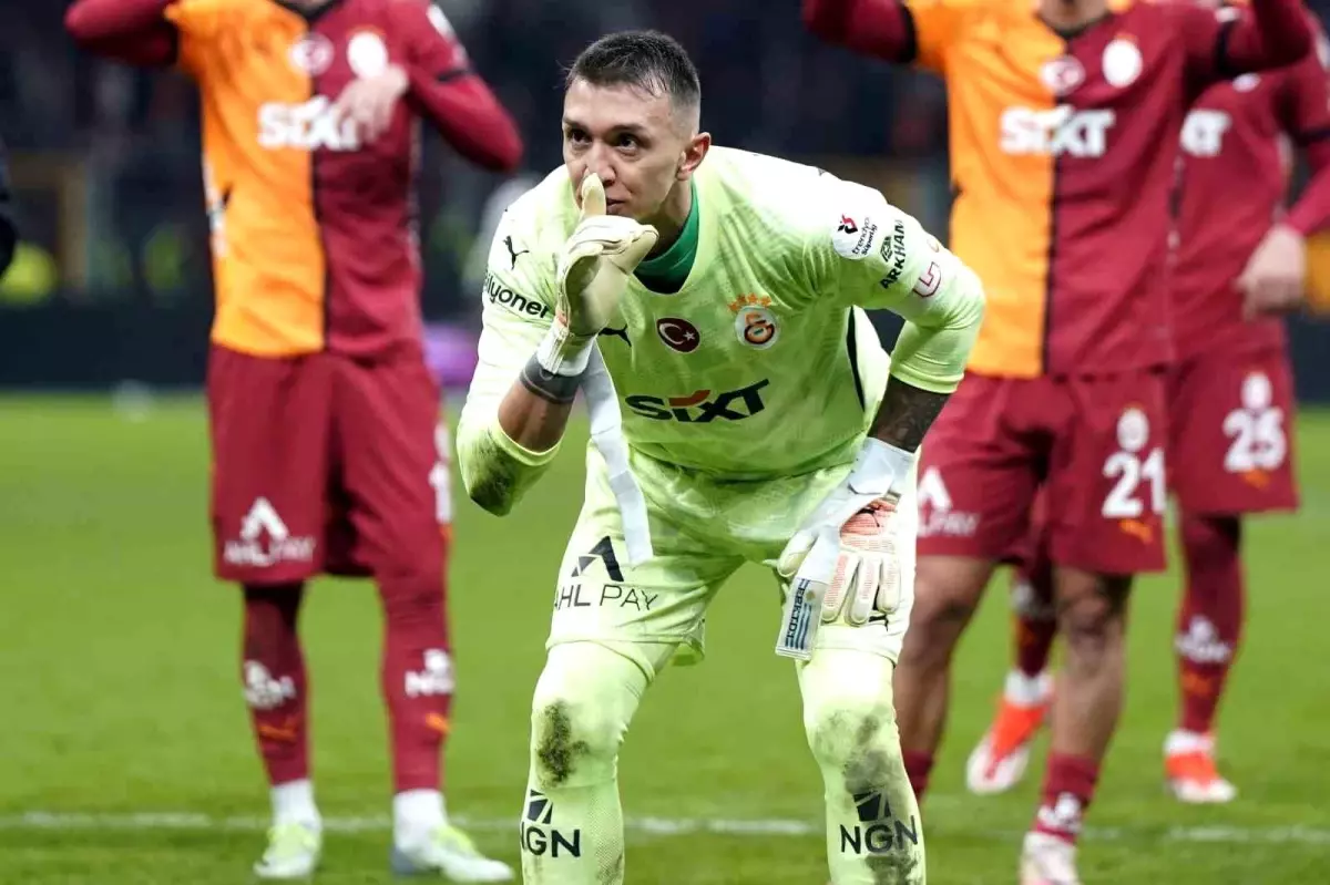 Fernando Muslera Fenerbahçe Derbilerinin En Deneyimli Oyuncusu